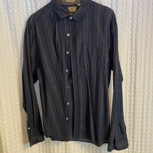 Volcom button up